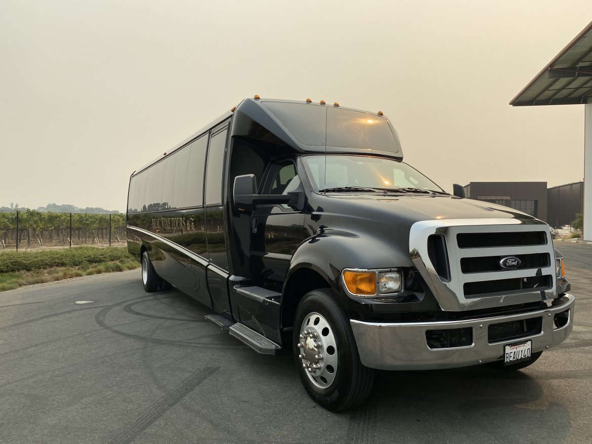 Executive Shuttle for sale: 2013 Ford F 650 by Grech