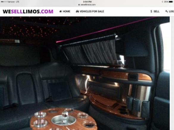 2006 Lincoln Town Car Limousine Limousine for Sale in Richmond, VA - Photo 3