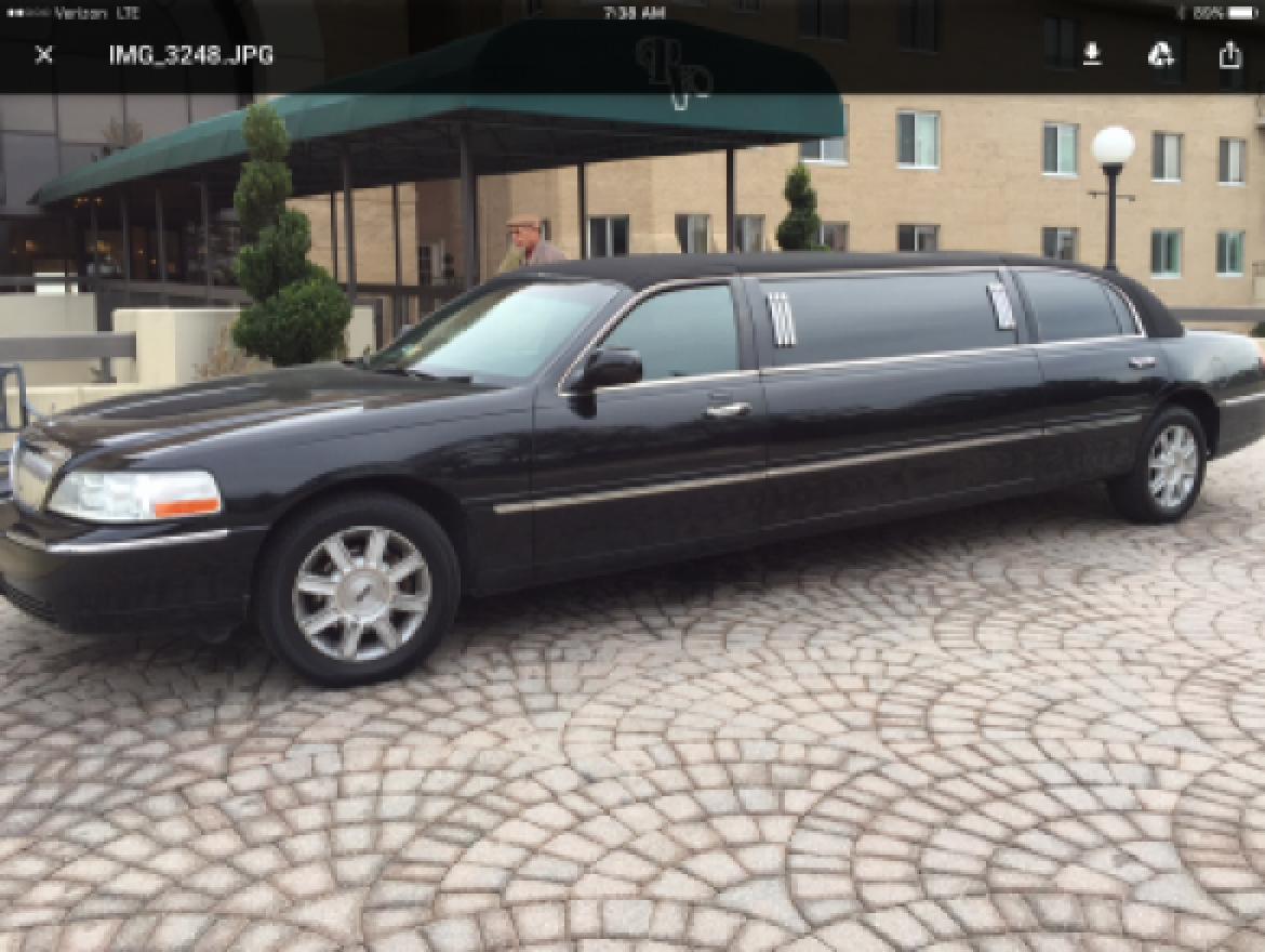Photo of Limousine for sale: 2006 Lincoln Town Car Limousine 72" by Krystal