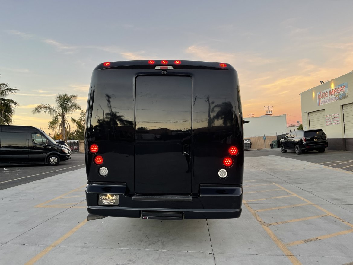 Shuttle Bus for Sale in El Cajon, CA - Photo 4