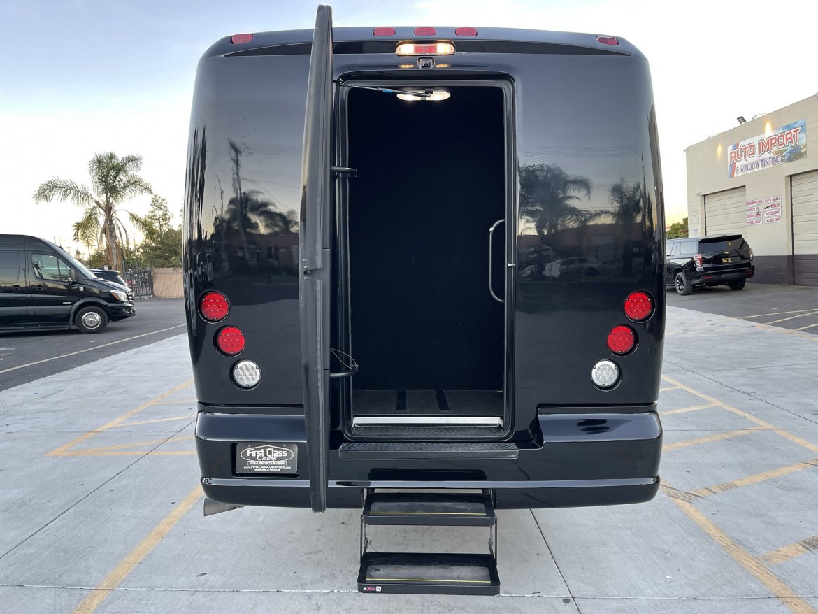 Shuttle Bus for Sale in El Cajon, CA - Photo 18