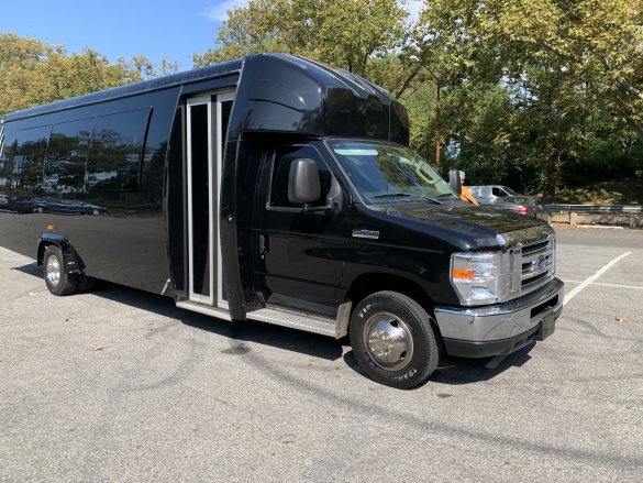 New 2013 Ford E450 for sale #WS-13906 | We Sell Limos