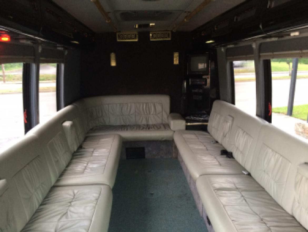 Photo of Limo Bus for sale: 1999 Ford E450