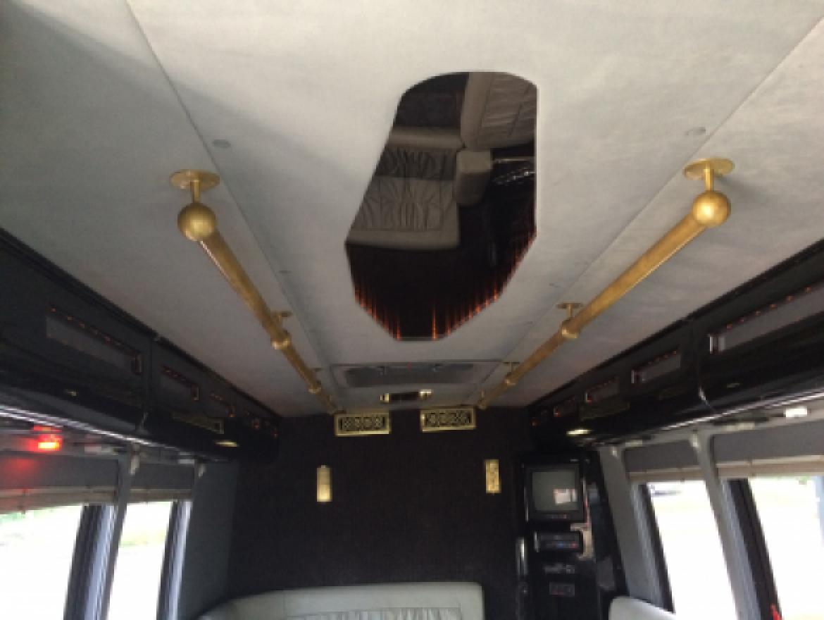 Photo of Limo Bus for sale: 1999 Ford E450