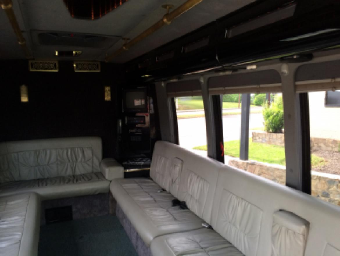 Photo of Limo Bus for sale: 1999 Ford E450