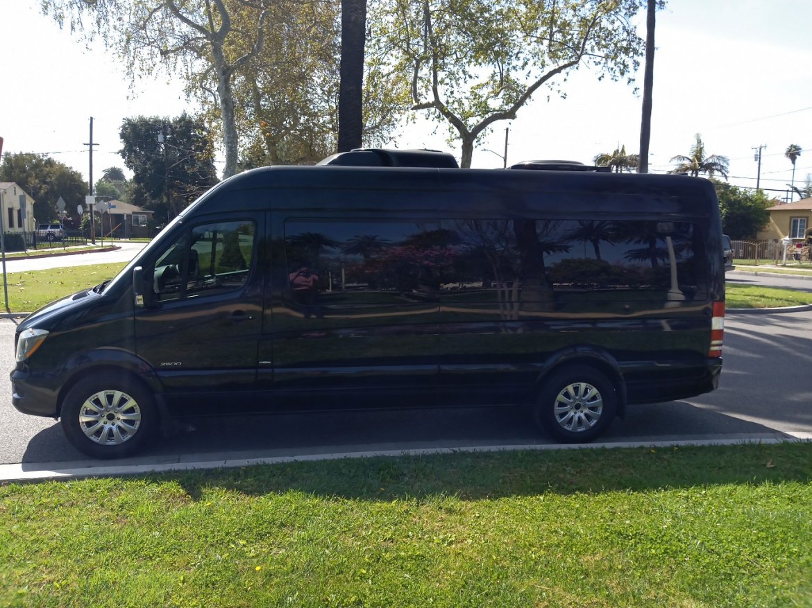Limo Bus for Sale in los angeles, CA - Photo 3