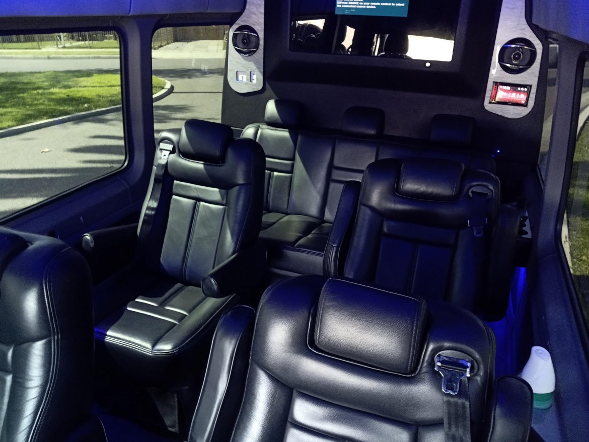 Limo Bus for Sale in los angeles, CA - Photo 6