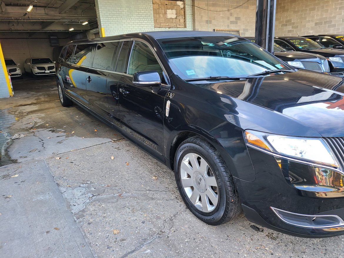 Limousine for sale: 2015 Lincoln MKT by Royale