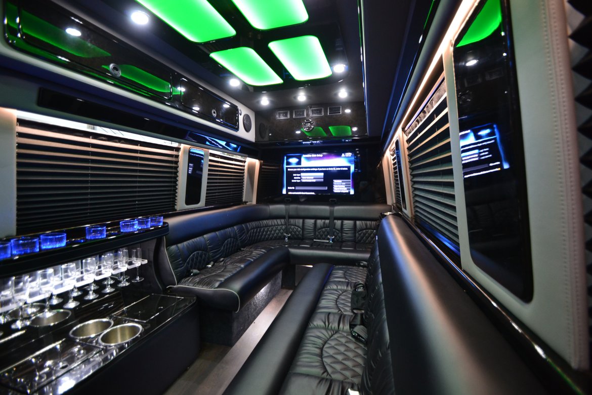 Sprinter for Sale in Morganville, NJ - Photo 33