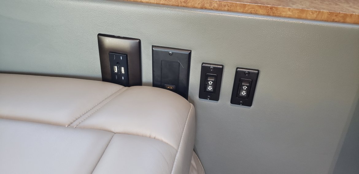 Sprinter for Sale in Houston, TX - Photo 29