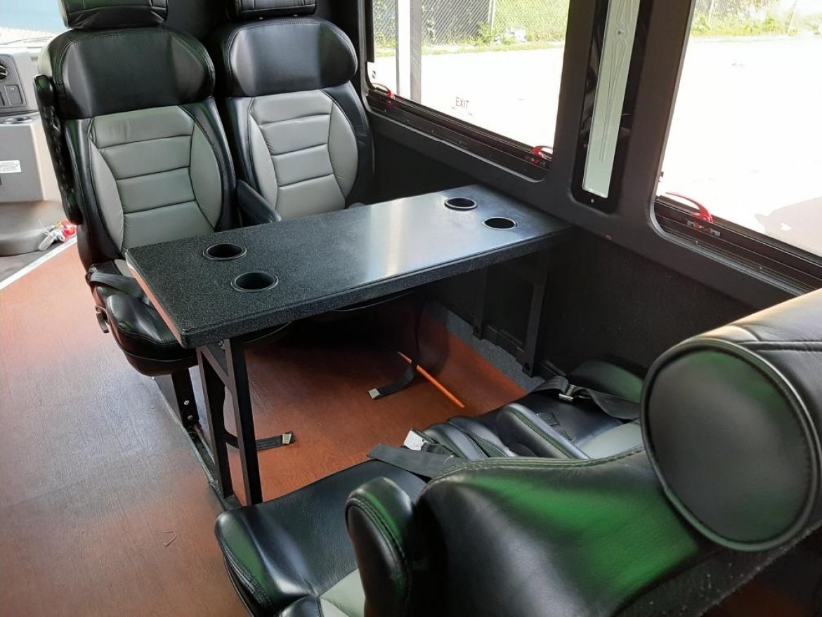 Limo Bus for Sale in Des Moines, IA - Photo 13