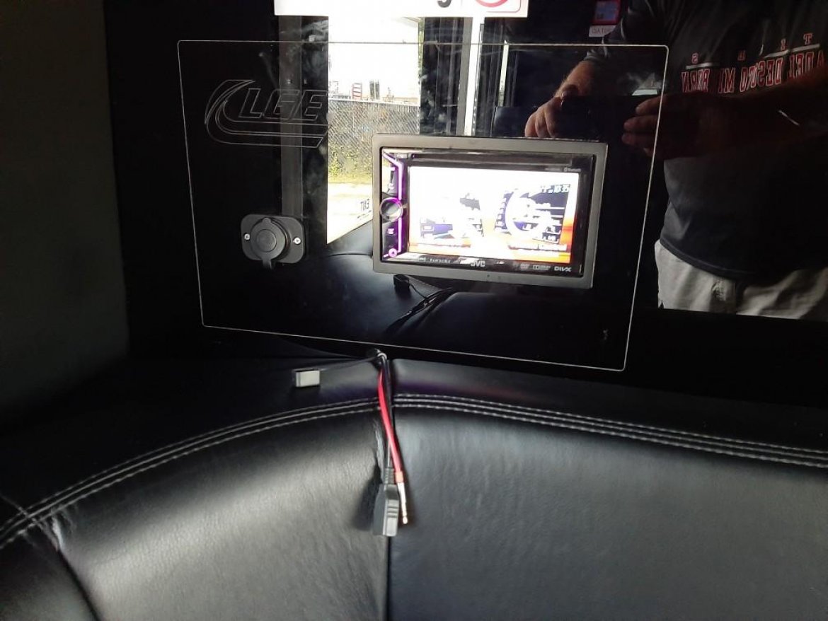 Limo Bus for Sale in Des Moines, IA - Photo 14