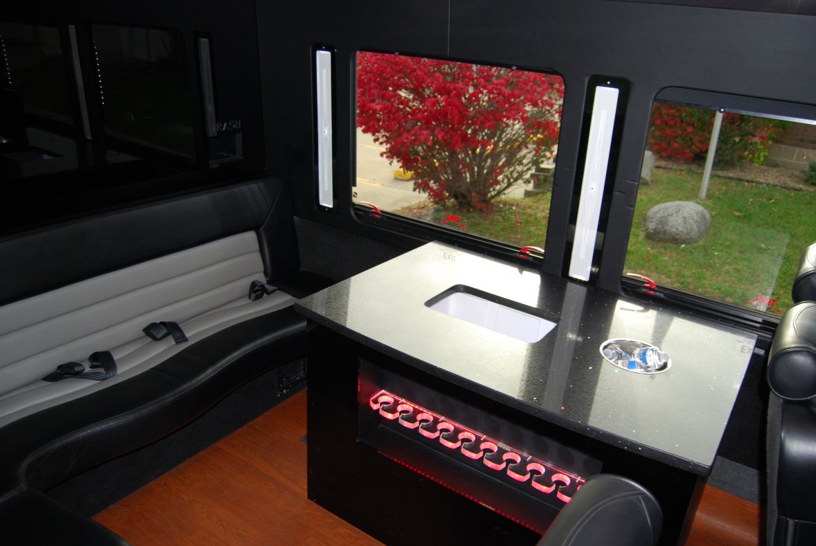 Limo Bus for Sale in Des Moines, IA - Photo 20