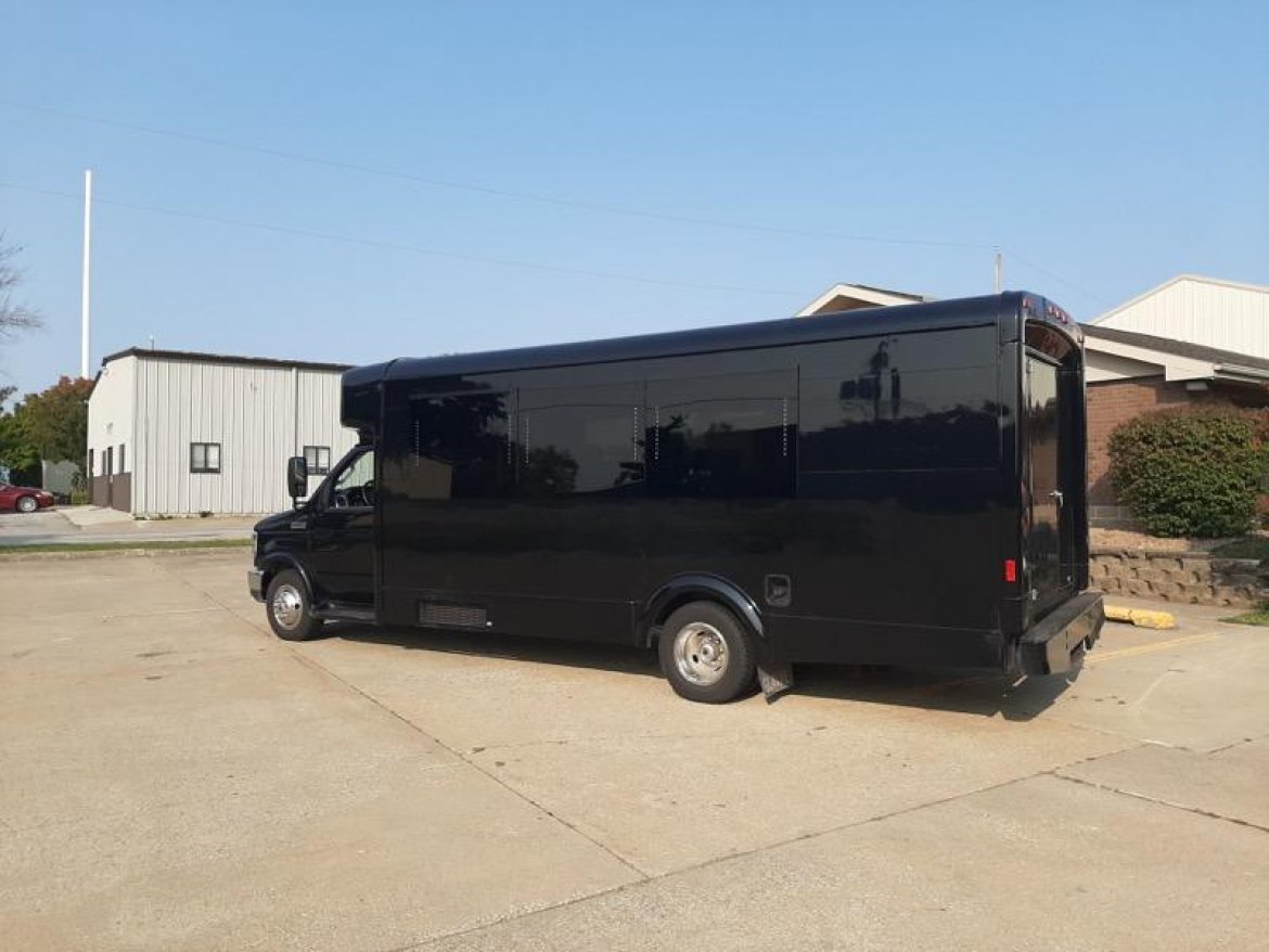 Limo Bus for sale: 2014 Ford E450 312&quot; by LGE Coachworks