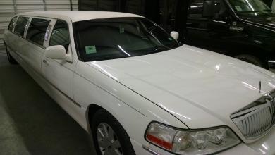 2006 Lincoln  Town Car Limousine for Sale in Fredericksburg, TX - Photo 2