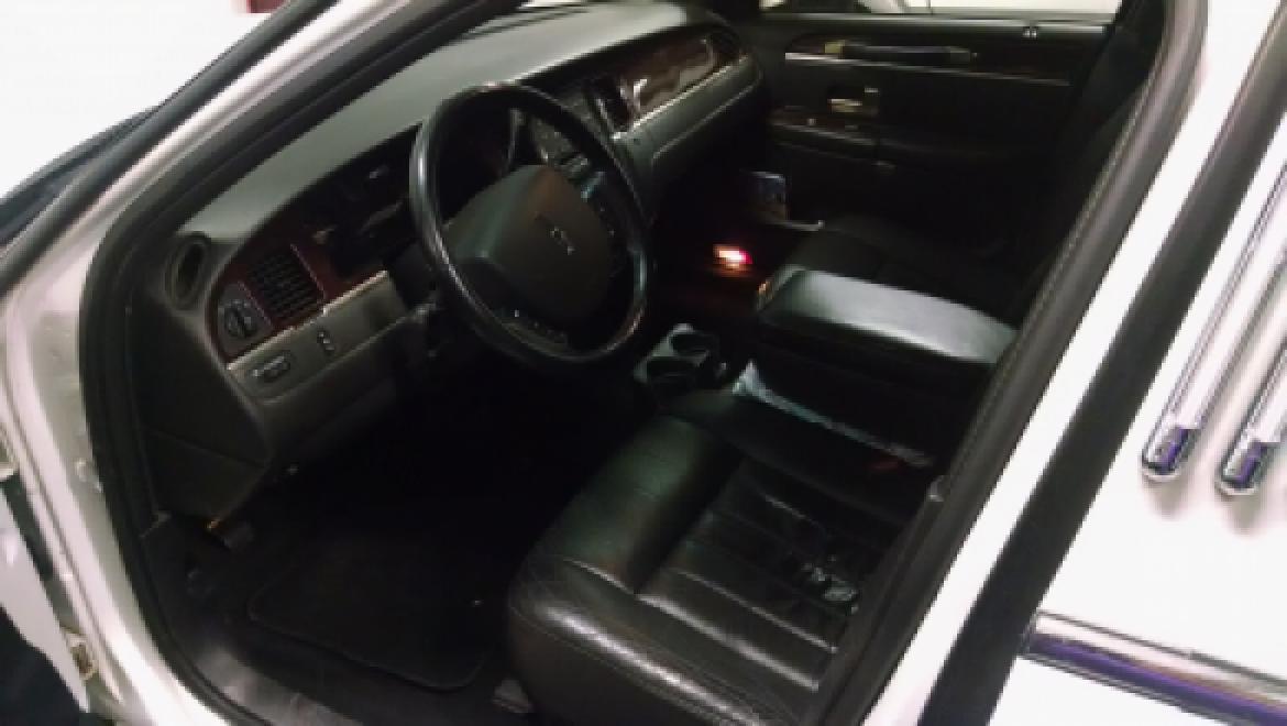 Photo of Limousine for sale: 2006 Lincoln  Town Car 130&quot; by DaBryan