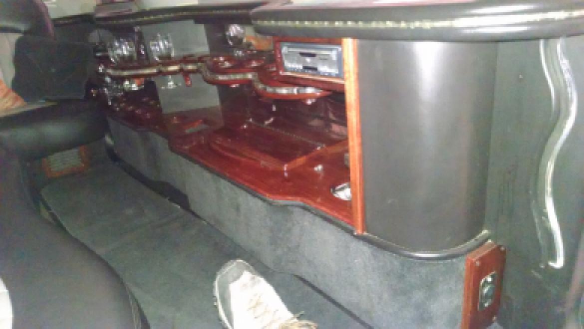 Photo of Limousine for sale: 2006 Lincoln  Town Car 130&quot; by DaBryan