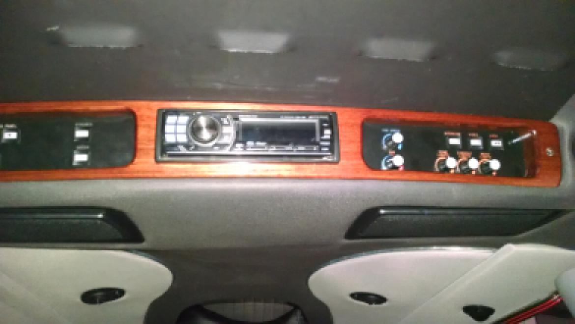 Photo of Limousine for sale: 2006 Lincoln  Town Car 130&quot; by DaBryan