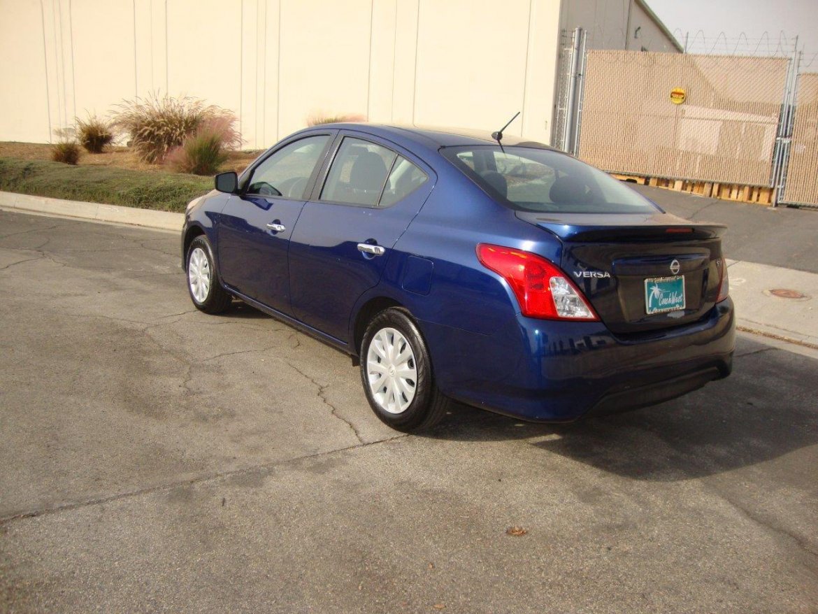 Sedan for Sale in Carson, CA - Photo 3