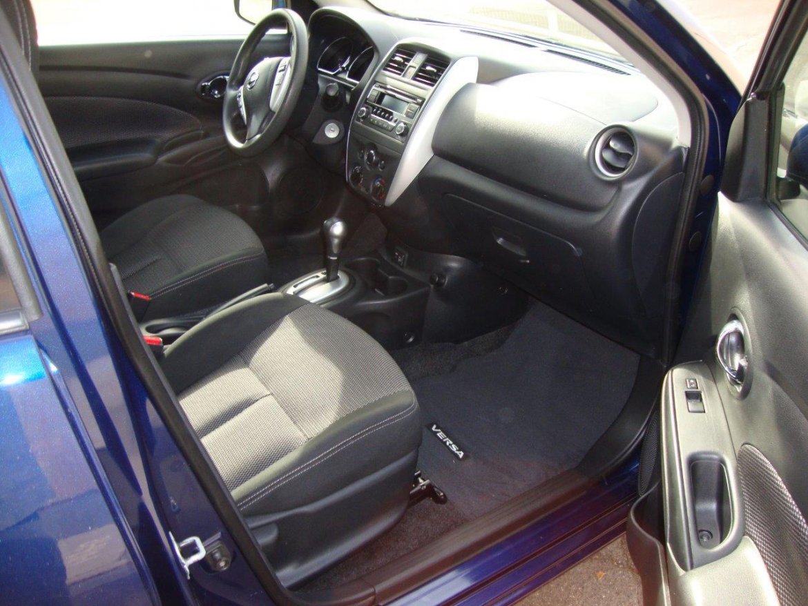 Sedan for Sale in Carson, CA - Photo 10