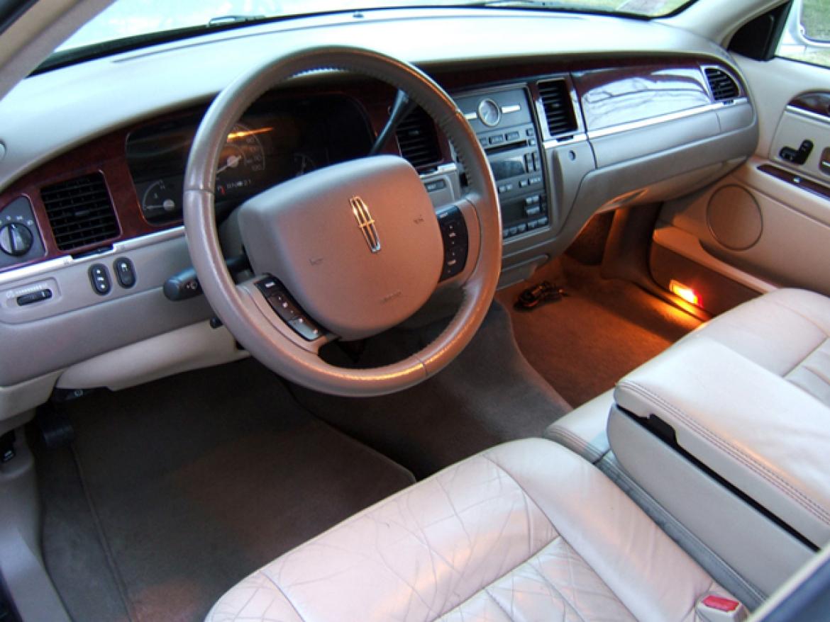 Photo of Limousine for sale: 2005 Lincoln Lincoln 180&quot; by Victor