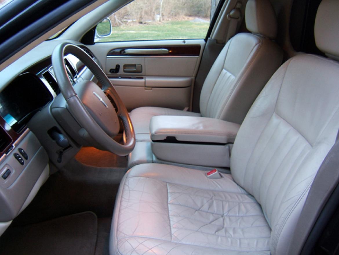 Photo of Limousine for sale: 2005 Lincoln Lincoln 180&quot; by Victor