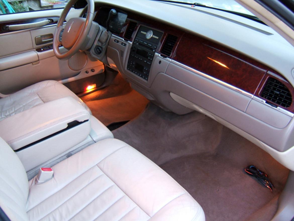 Photo of Limousine for sale: 2005 Lincoln Lincoln 180&quot; by Victor
