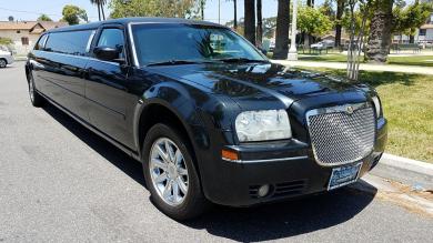 2007 Chrysler 300 Limousine for Sale in Los Angeles, California, US - Photo 3