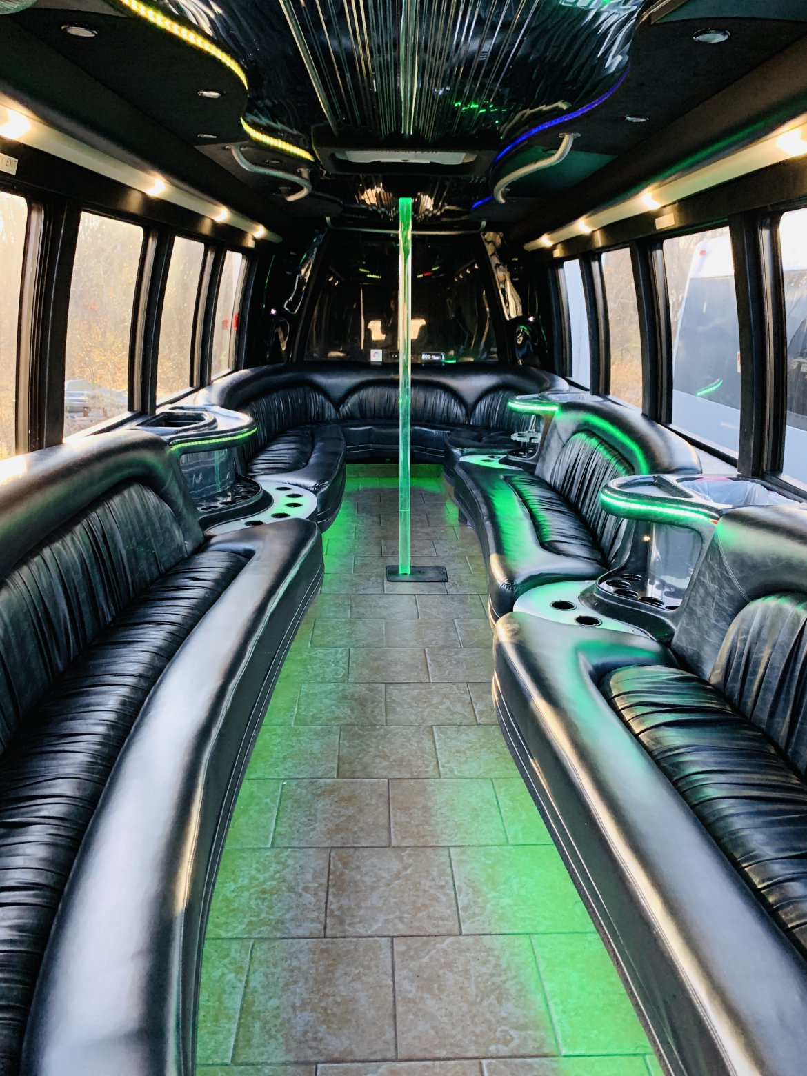 Limo Bus for Sale in North Attleboro, MA - Photo 13