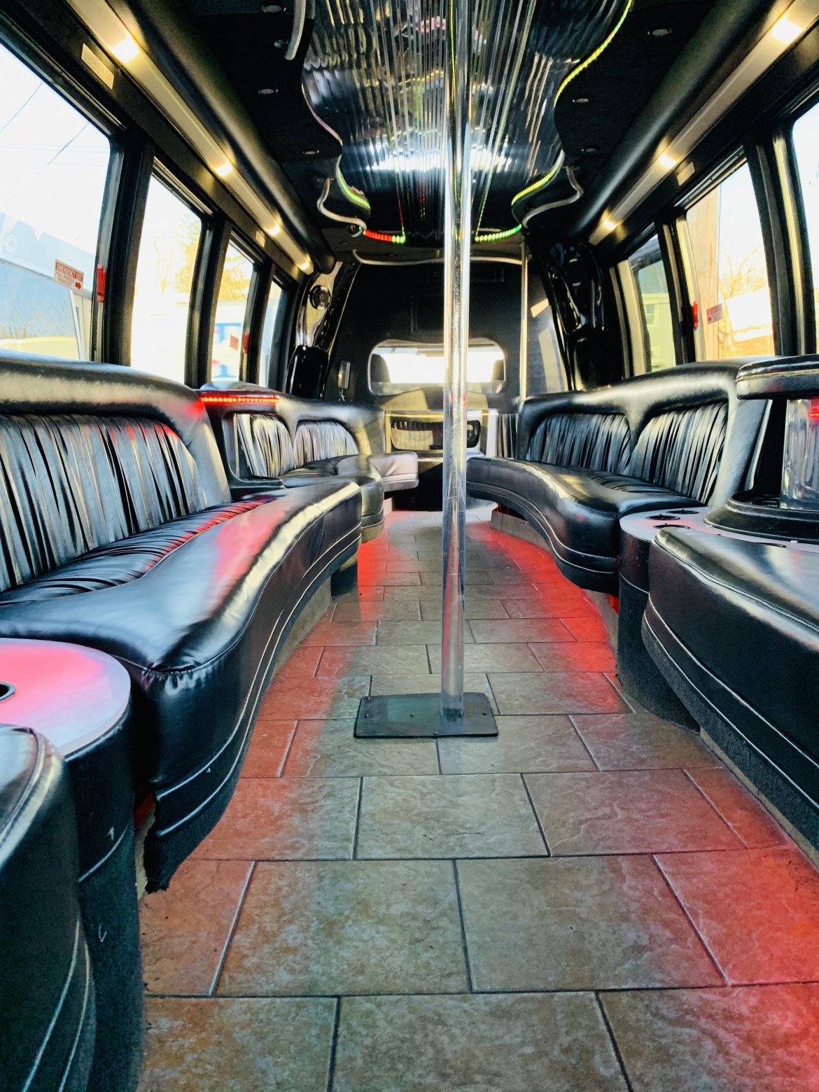Limo Bus for Sale in North Attleboro, MA - Photo 15