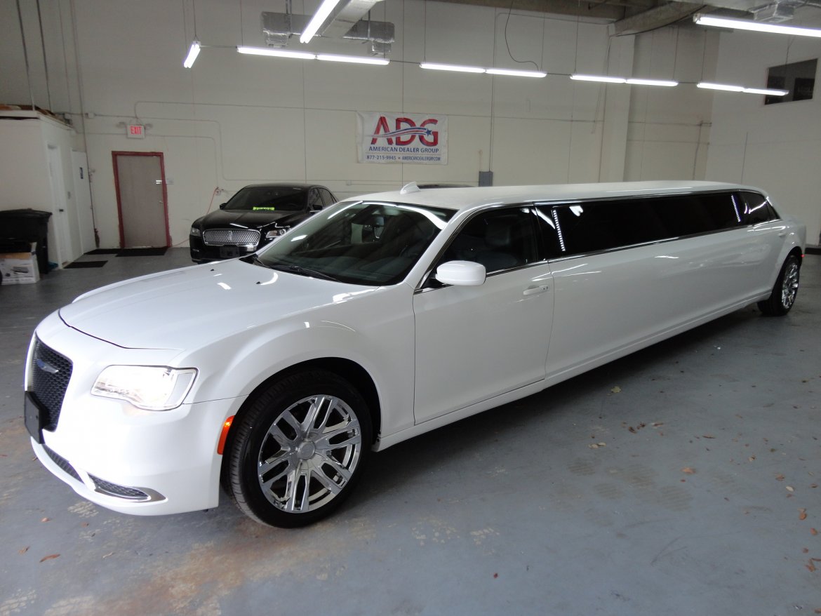 Limousine for sale: 2019 Chrysler 300 140&quot; by Springfield/Limoland