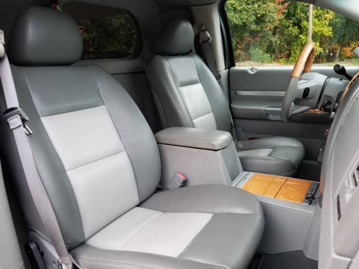 SUV Stretch for Sale in North Attleboro, MA - Photo 4