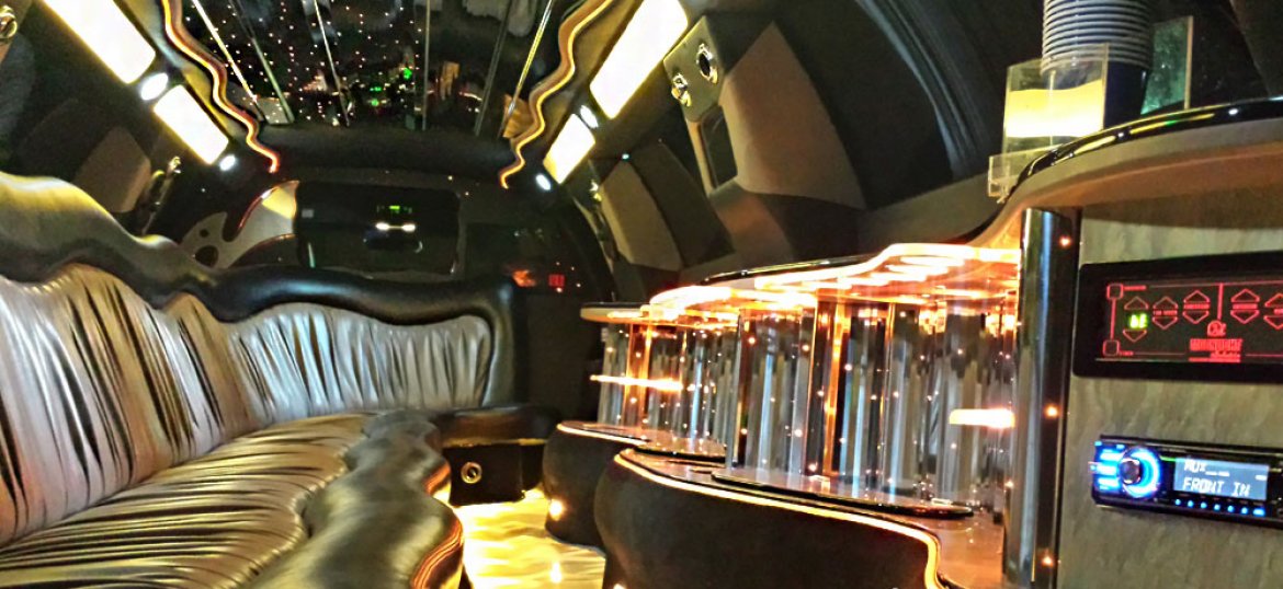 Limousine for Sale in North Attleboro, MA - Photo 13