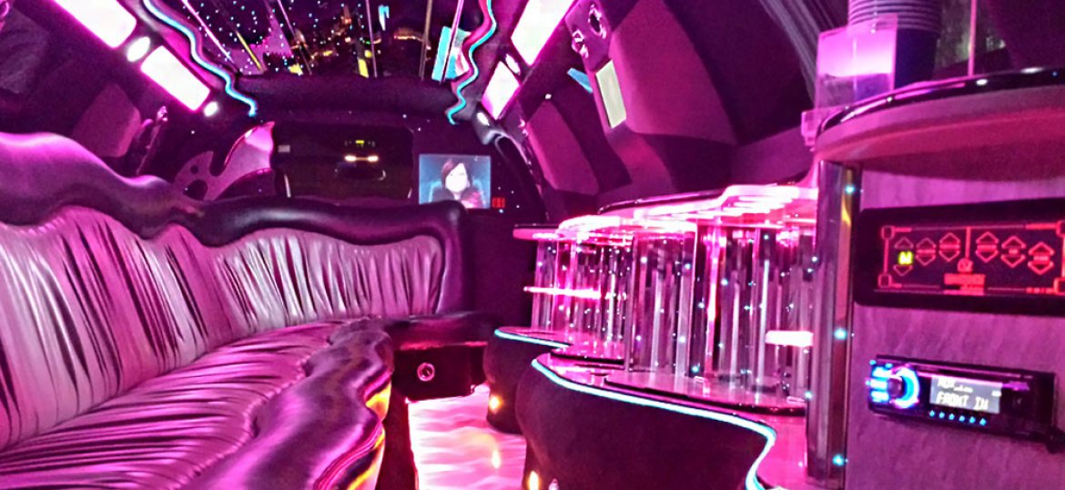 Limousine for Sale in North Attleboro, MA - Photo 14