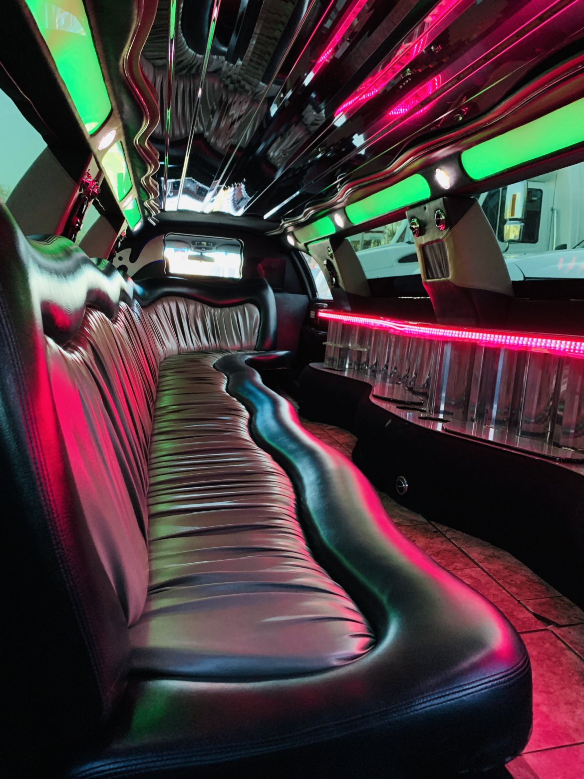 Limousine for Sale in North Attleboro, MA - Photo 17