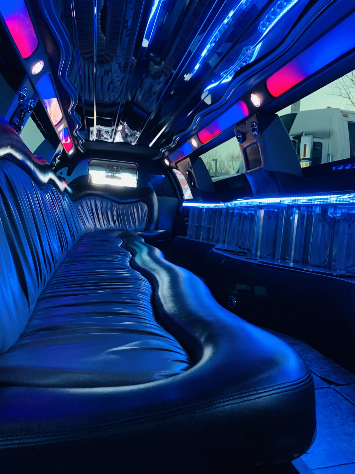 Limousine for Sale in North Attleboro, MA - Photo 19