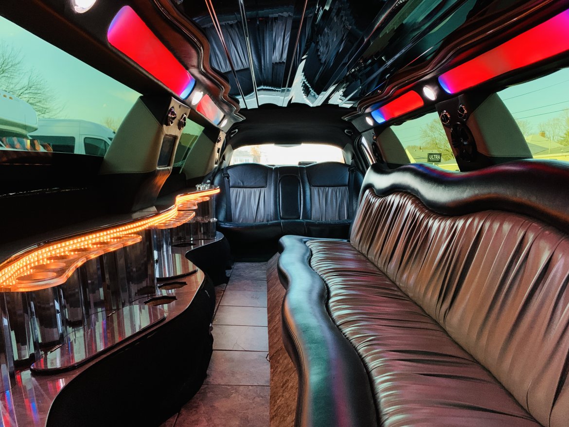 Limousine for Sale in North Attleboro, MA - Photo 22