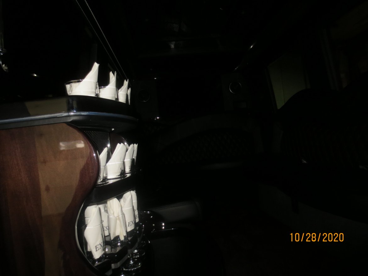 Limo Bus for Sale in Dunmore, PA - Photo 3