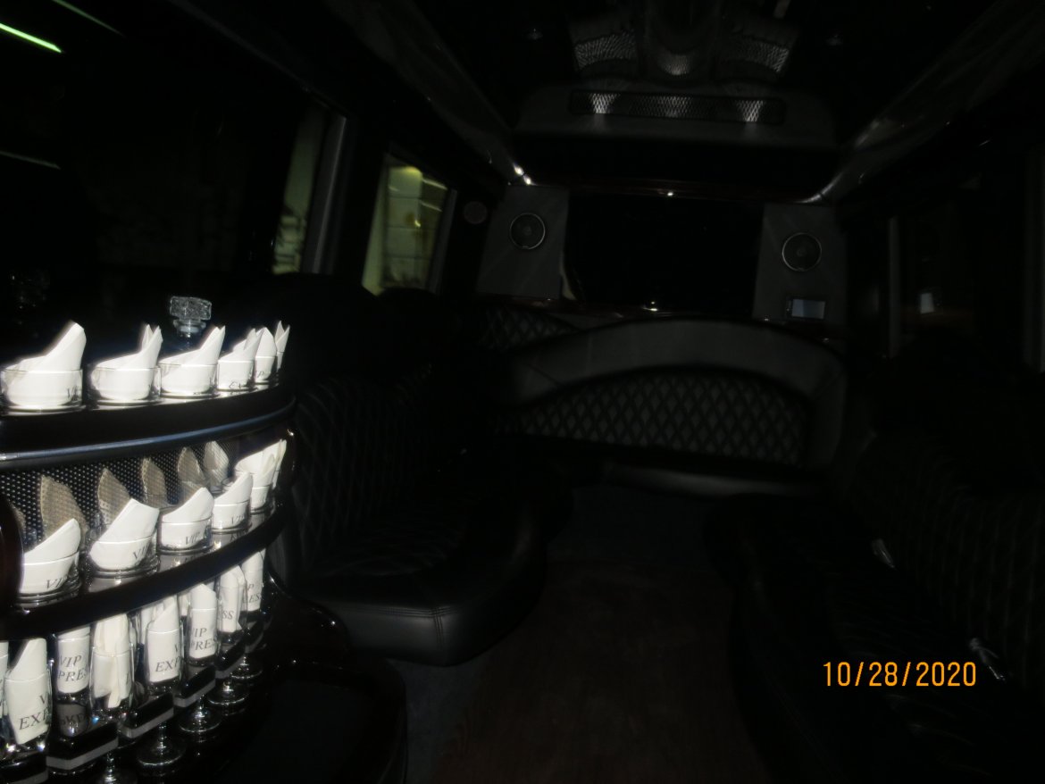 Limo Bus for Sale in Dunmore, PA - Photo 9