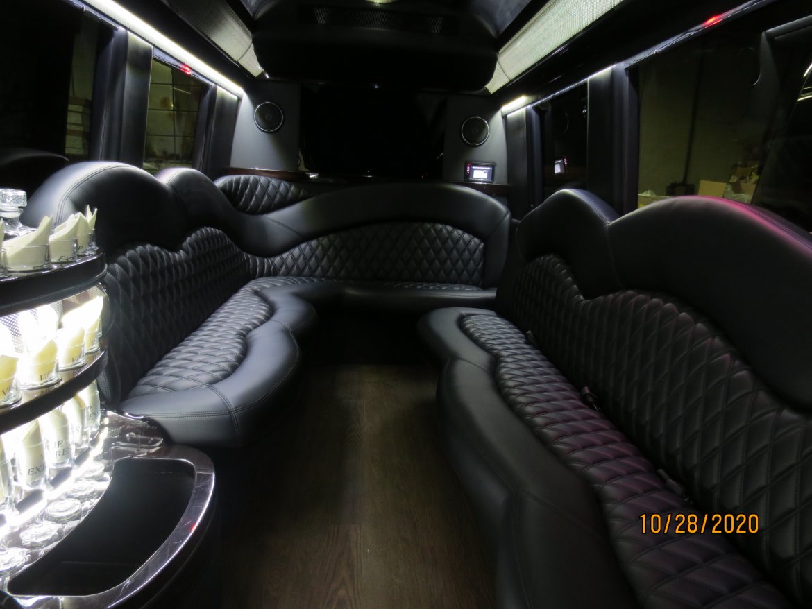 Limo Bus for Sale in Dunmore, PA - Photo 12