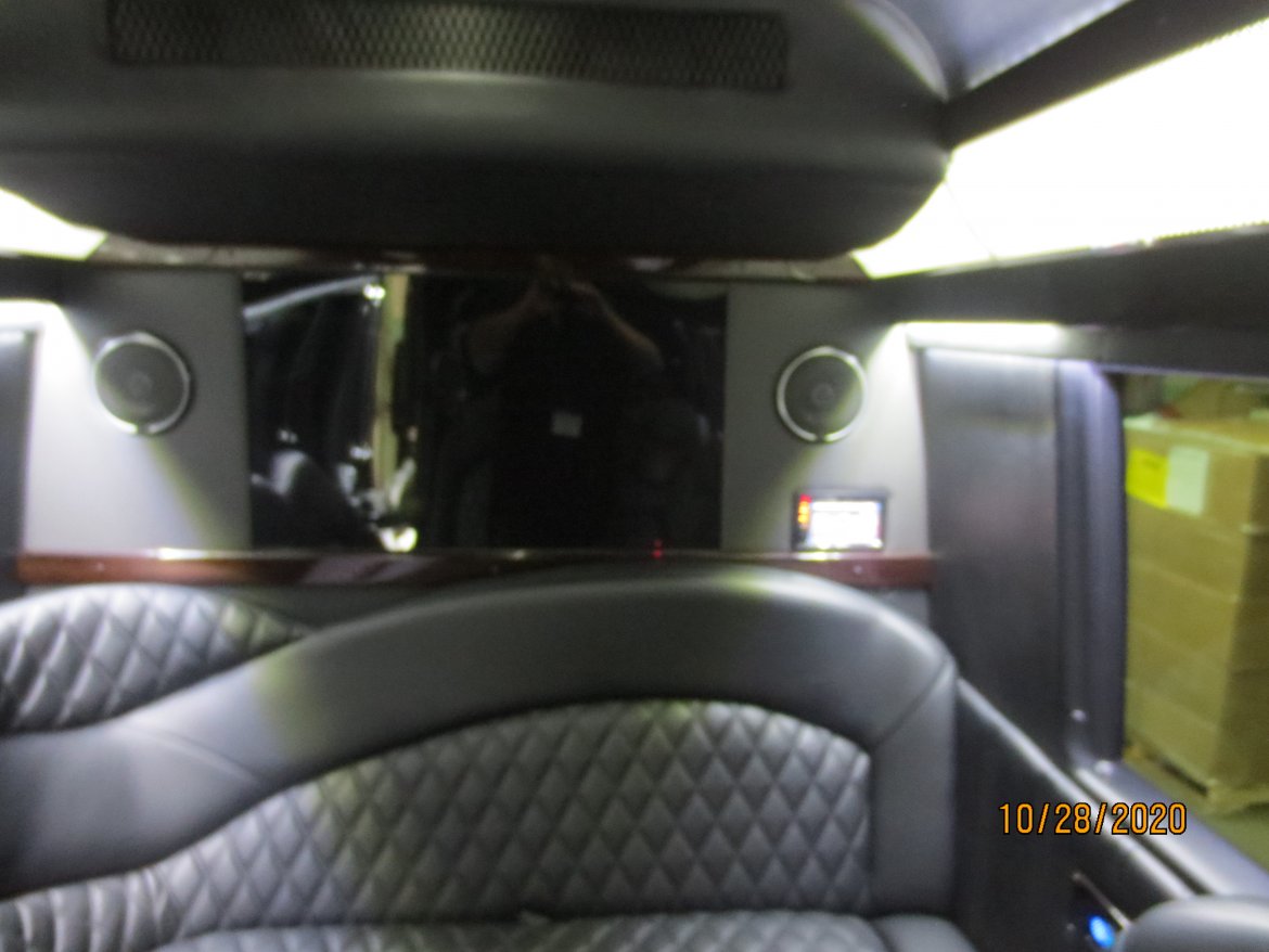 Limo Bus for Sale in Dunmore, PA - Photo 13