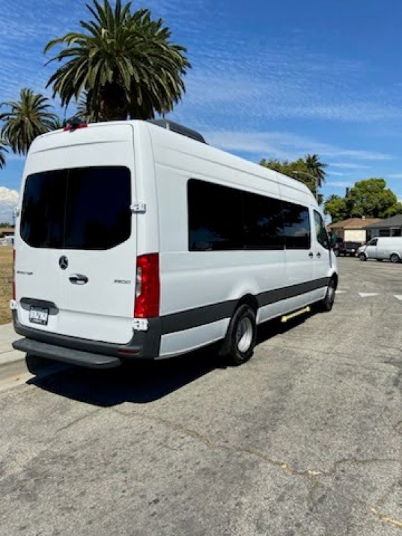 2022 Mercedes-Benz Sprinter 3500 Limousine Party bus