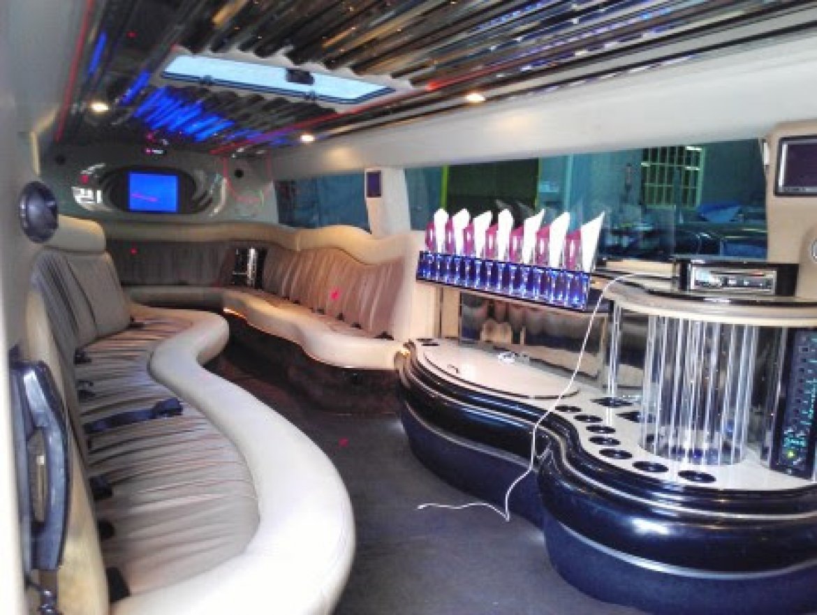 Limousine for Sale in Los Angeles, CA - Photo 8