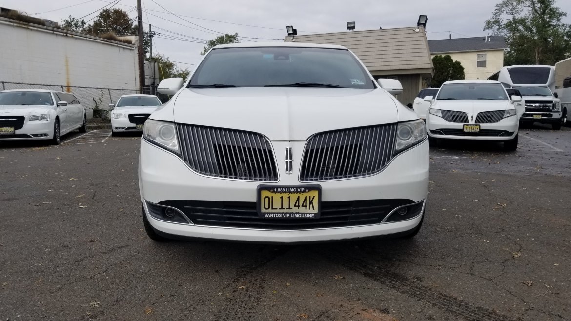 Limousine for Sale in Avenel, NJ - Main Photo