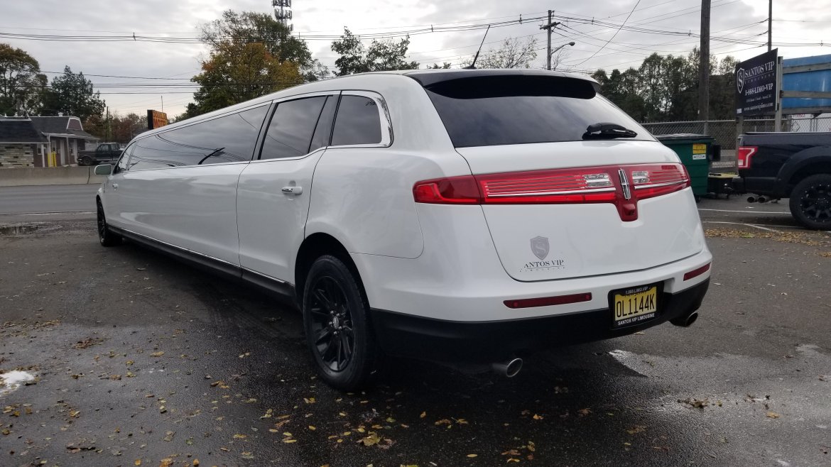 Limousine for Sale in Avenel, NJ - Photo 6