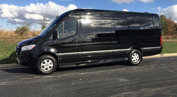 2019 Mercedes-Benz 3500 CEO Sprinter for Sale in Richmond, VA - Photo 3