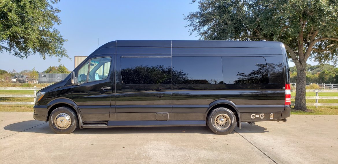 Sprinter for Sale in Houston, TX - Photo 4
