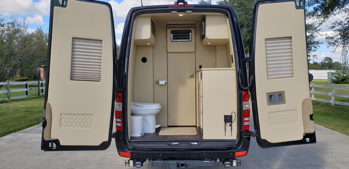 Sprinter for Sale in Houston, TX - Photo 9