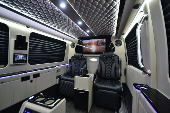 2018 Mercedes-Benz CEO Class Sprinter for Sale in Morganville, NJ - Photo 2