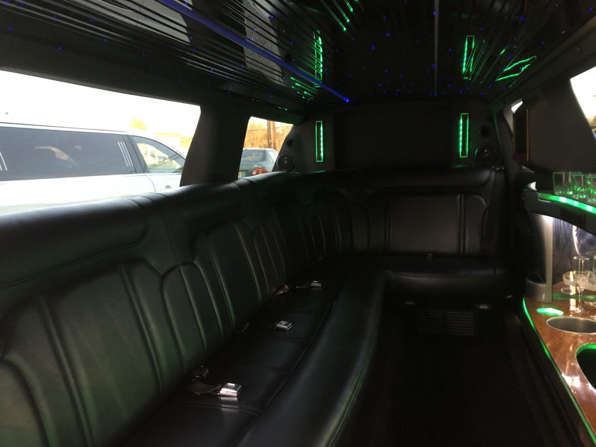 Limousine for Sale in Morganville, NJ - Photo 11